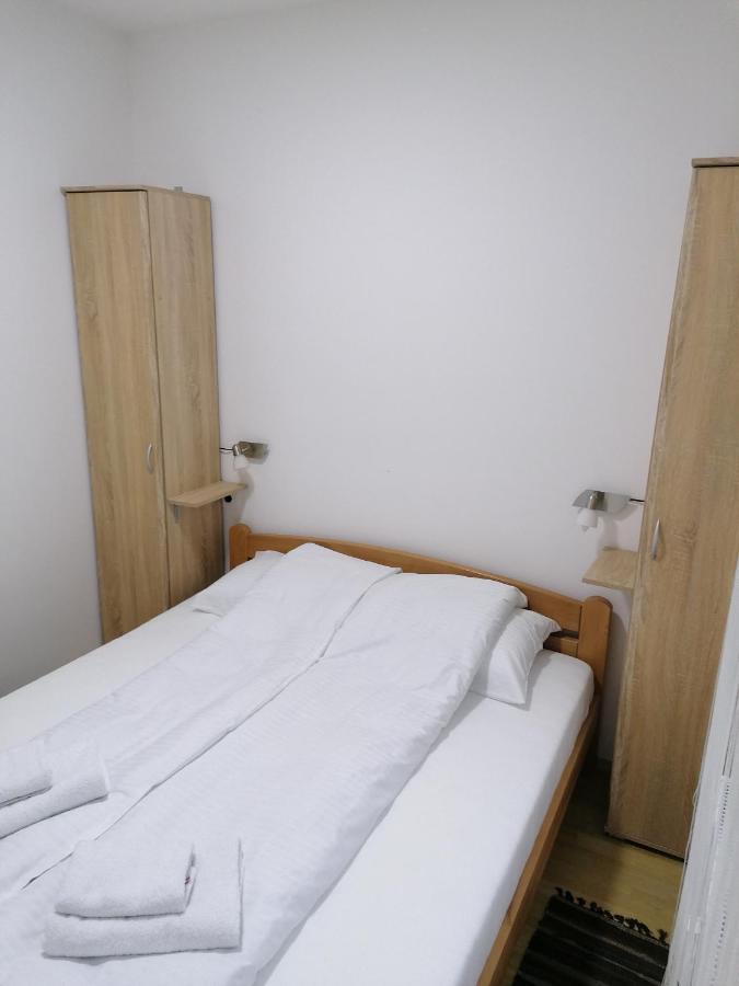 Apartman Ana 3 ซูโบติกา ภายนอก รูปภาพ